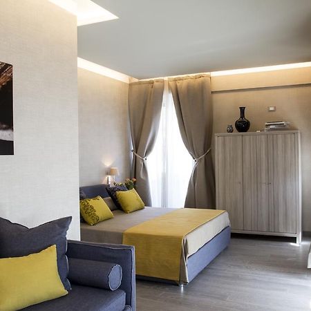 Thebed Bed and Breakfast Pescara Exteriör bild