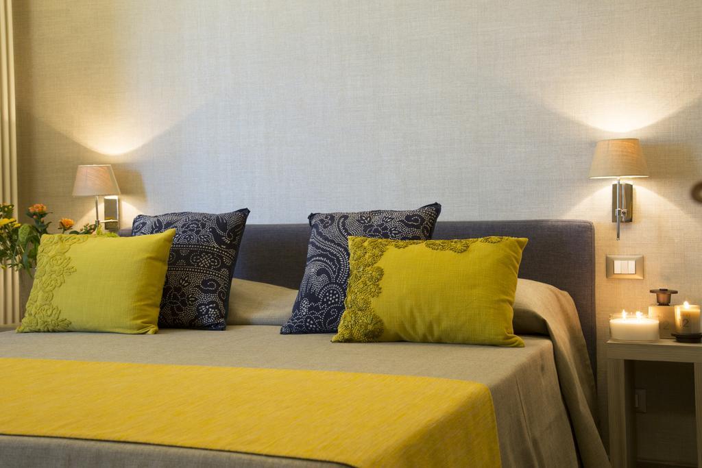 Thebed Bed and Breakfast Pescara Rum bild