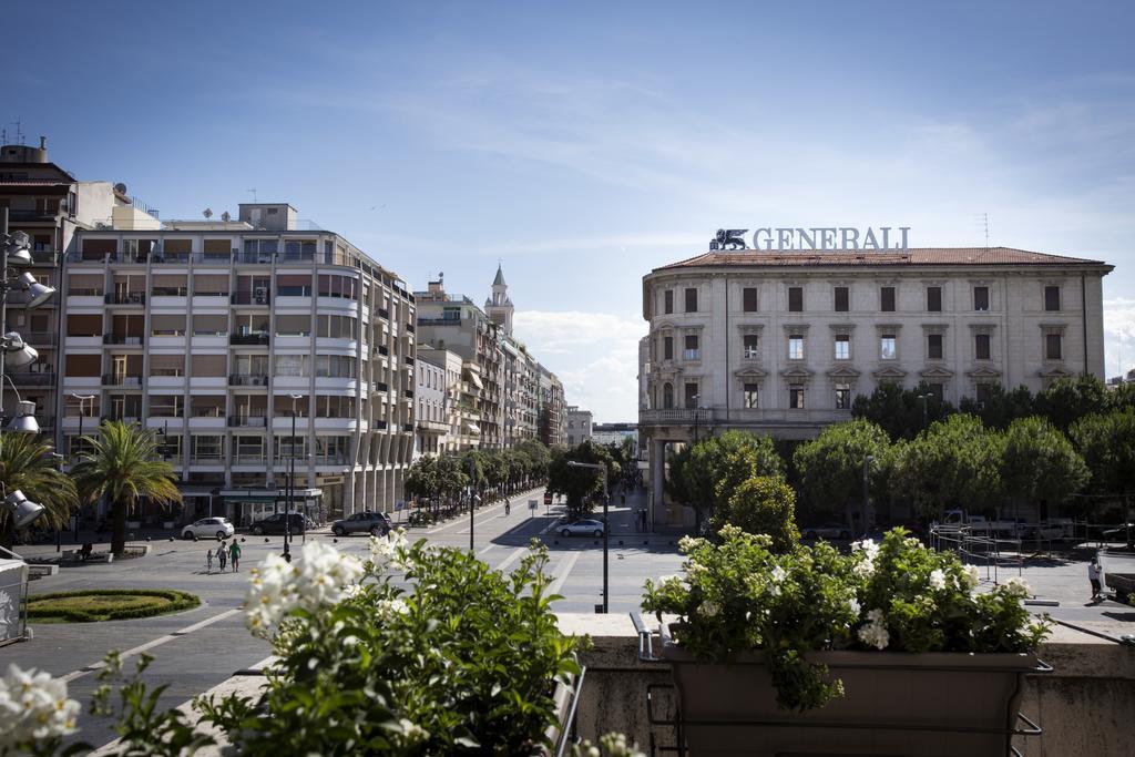 Thebed Bed and Breakfast Pescara Rum bild